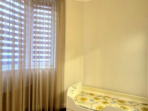 квартира за адресою Братська вул., 12