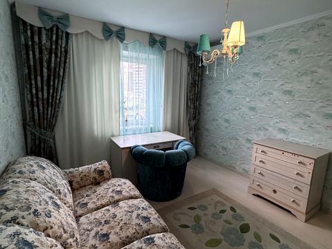 квартира за адресою Анни Ахматової вул., 15