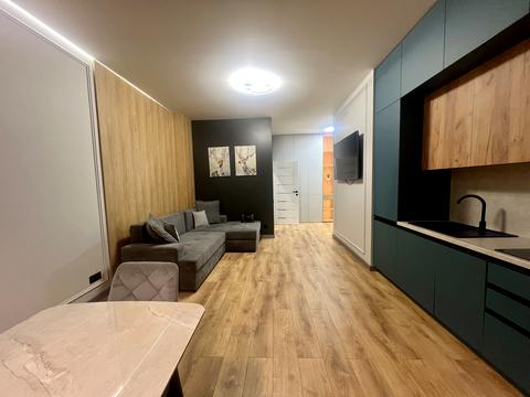 квартира за адресою Євгена Коновальця вул. (Щорса), 44-А