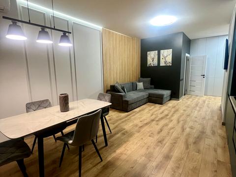 квартира за адресою Євгена Коновальця вул. (Щорса), 44-А