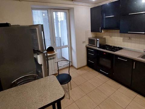 квартира по адресу Угорская ул., 17