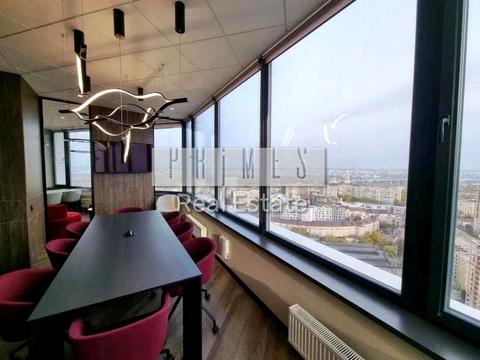 коммерческая по адресу Кловский спуск, 7