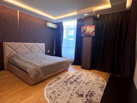 квартира по адресу Французский бульв., 22