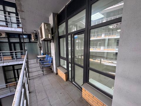 комерційна за адресою Євгена Коновальця вул. (Щорса), 36Д