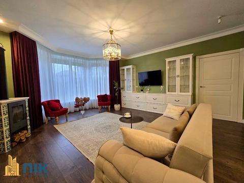 будинок за адресою Райдужна вул., 83