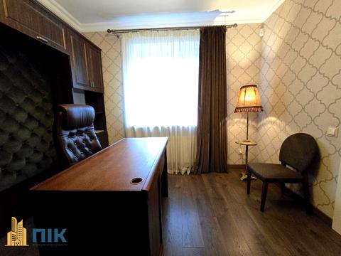 будинок за адресою Райдужна вул., 83