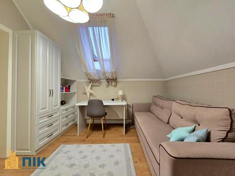 будинок за адресою Райдужна вул., 83