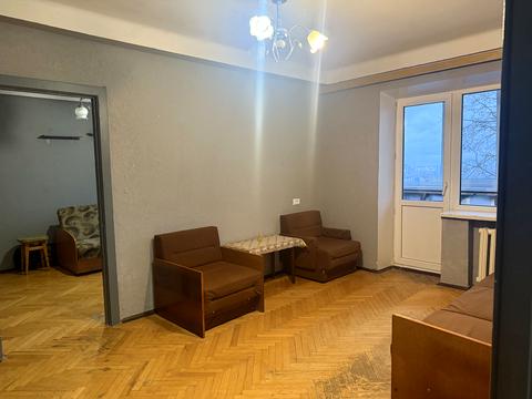 квартира за адресою Нагірна вул., 12