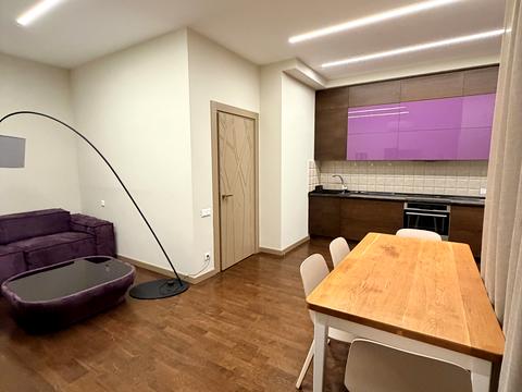 квартира по адресу Черновола просп. (700-летия Львова), 75