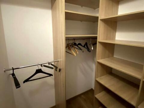 квартира за адресою Київ, Любомира Гузара просп. (Космонавта Комарова), 46 