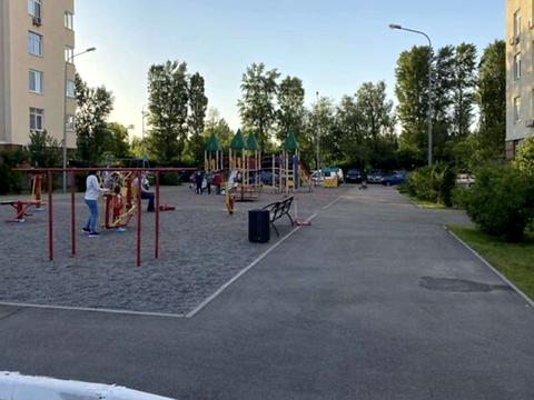 квартира за адресою Київ, Любомира Гузара просп. (Космонавта Комарова), 46 