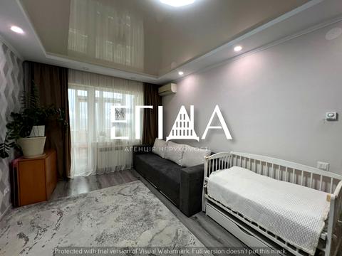 квартира по адресу Героев Украины ул. (Героїв Сталінграду), 36