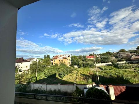 будинок за адресою Подільська