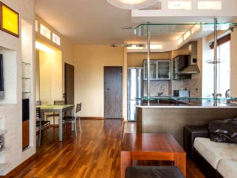 квартира за адресою Кропивницького вул., 12