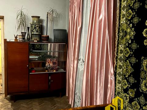 квартира за адресою Миколи Зерова вул., 6