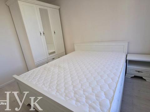 квартира за адресою Тролейбусна вул., 4