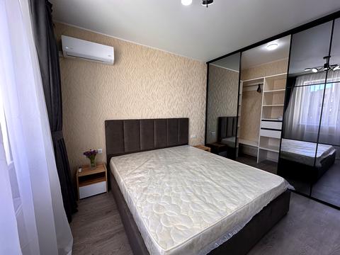 квартира по адресу Героев Небесной Сотни просп., 26/21