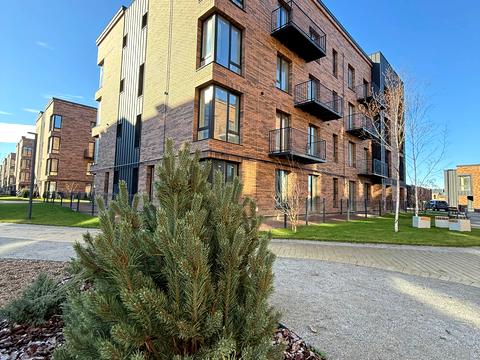 квартира по адресу 24 Августа ул., 32