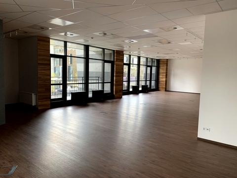 комерційна за адресою Київ, Лабораторний пров., 7