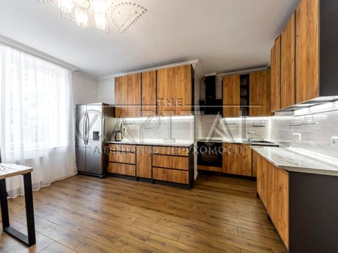 квартира за адресою Дмитрівська вул., 60