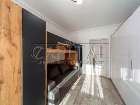 квартира за адресою Дмитрівська вул., 60