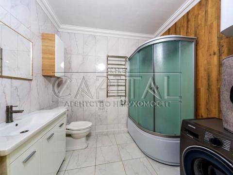 квартира за адресою Дмитрівська вул., 60