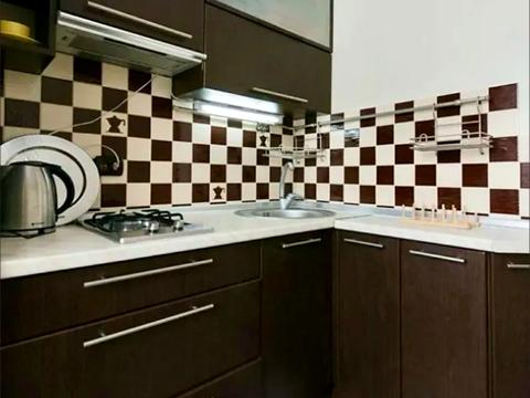 квартира за адресою Левка Лук'яненка вул. (Маршала Тимошенка), 1є