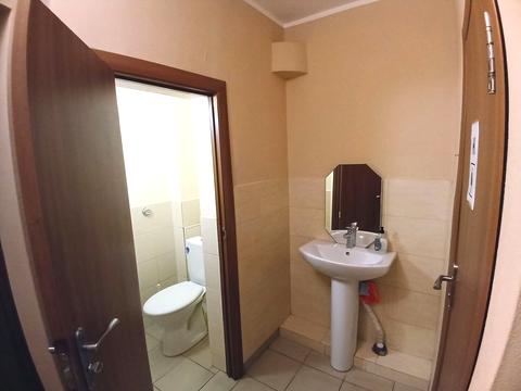 коммерческая по адресу Голосеевская ул., 7