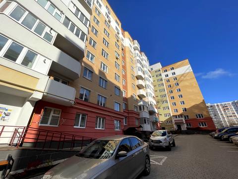 квартира за адресою Тролейбусна вул., 4-Д