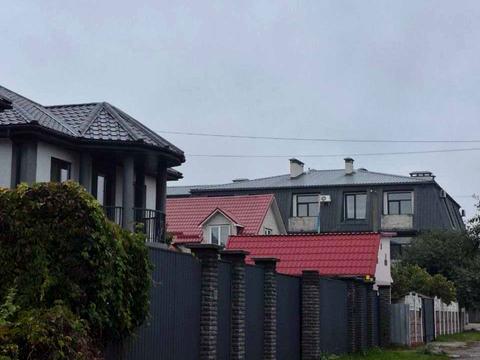 будинок за адресою Вчительська вул., 1