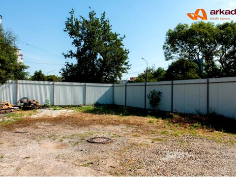 комерційна за адресою Євгена Коновальця вул., 146