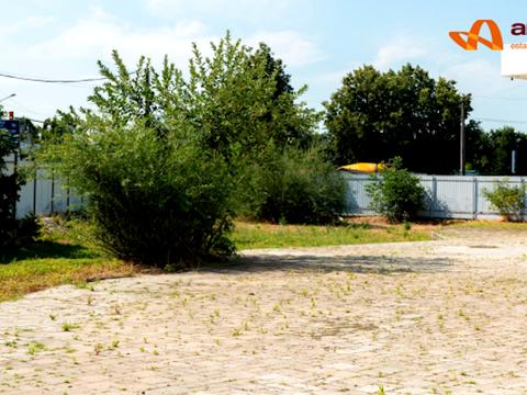 комерційна за адресою Євгена Коновальця вул., 146