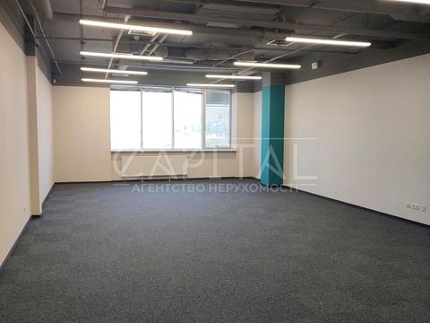 комерційна за адресою Вацлава Гавела бульв. (Івана Лепсе), 6-В