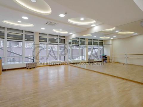 коммерческая по адресу Евгения Коновальца ул. (Щорса), 7-9