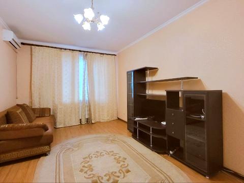 квартира по адресу Драгоманова ул., 6/1