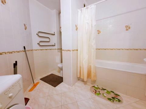 квартира по адресу Драгоманова ул., 6/1