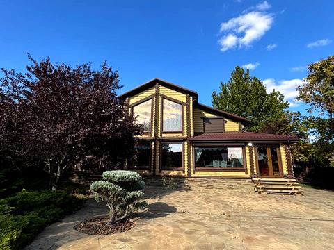 дом по адресу Набережна