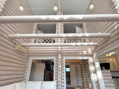 дом по адресу Набережна