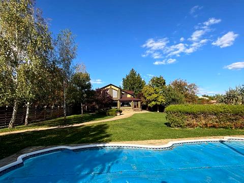 дом по адресу Набережна