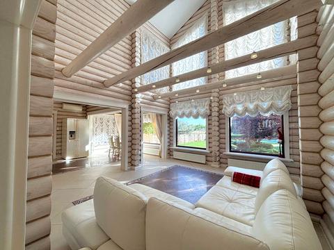 дом по адресу Набережна