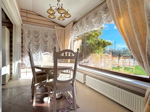 дом по адресу Набережна