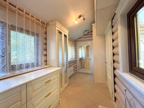 дом по адресу Набережна