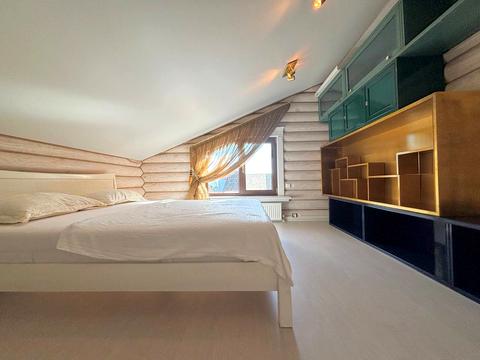 дом по адресу Набережна