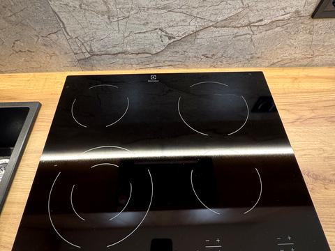 квартира по адресу Олександра Олеся ул., 2-В