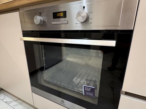 квартира по адресу Олександра Олеся ул., 2-В