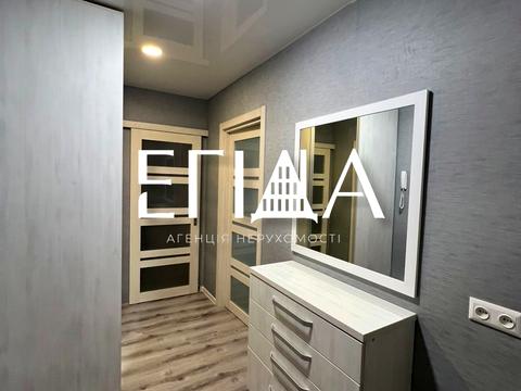 квартира за адресою Героїв України вул. (Героїв Сталінграду), 12