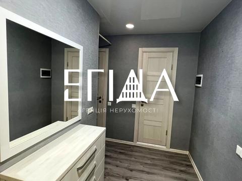 квартира за адресою Героїв України вул. (Героїв Сталінграду), 12