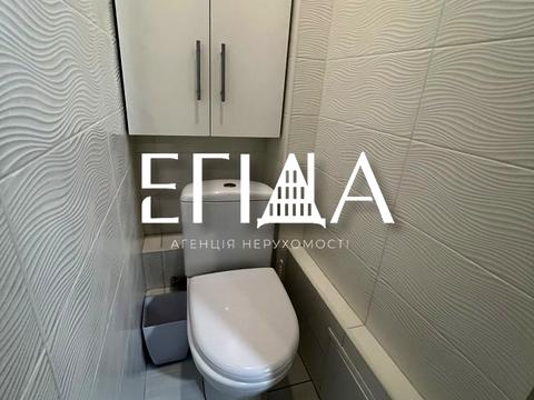 квартира за адресою Героїв України вул. (Героїв Сталінграду), 12