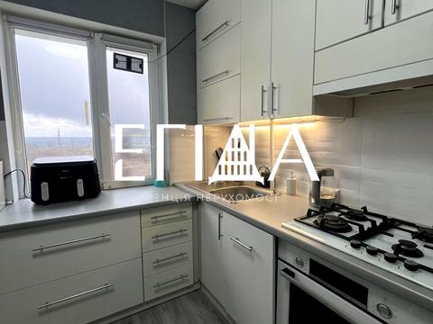 квартира за адресою Героїв України вул. (Героїв Сталінграду), 12