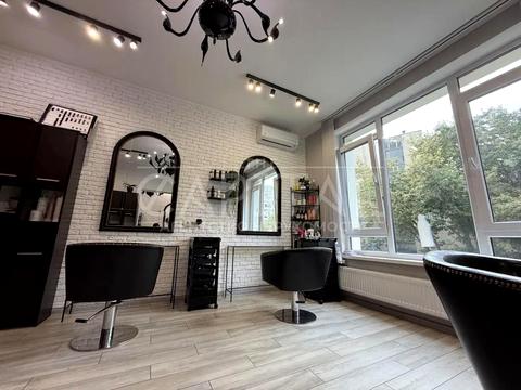 комерційна за адресою Саперне Поле вул., 3